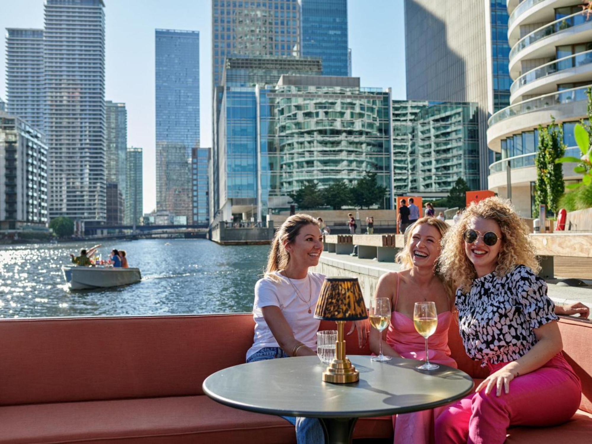 Stylish Canary Wharf Apt, Corporates And Tourists London Exterior photo